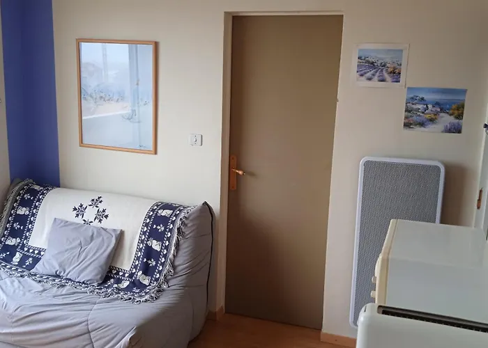 아파트 A Deux Pas De La 생 힐레르 드 리에